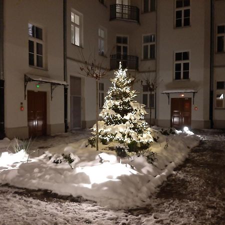 1 Syp, Kawa Vertuo, Kosmetyki Ada, 3 Min Metro Wilenska, By Visitwarsaw Apartments 外观 照片